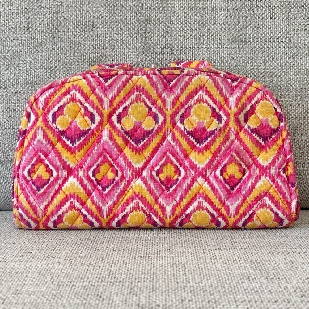 Vera Bradley Disney Bouncing Bouquet Snap n' Kiss Wallet - Picture 2 of 6